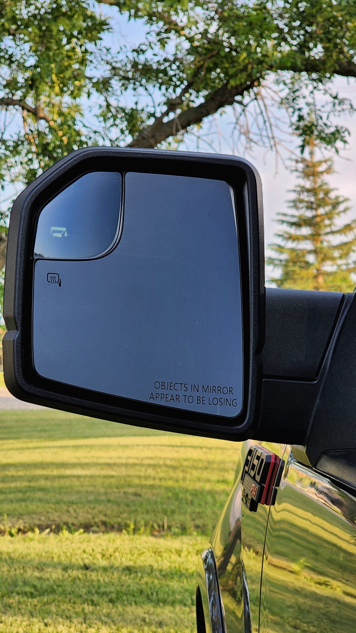 OBJECTS IN MIRROR DECAL